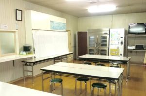 gikn004 300x197 - gikn004